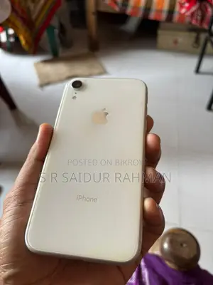 Apple iPhone XR (Used)