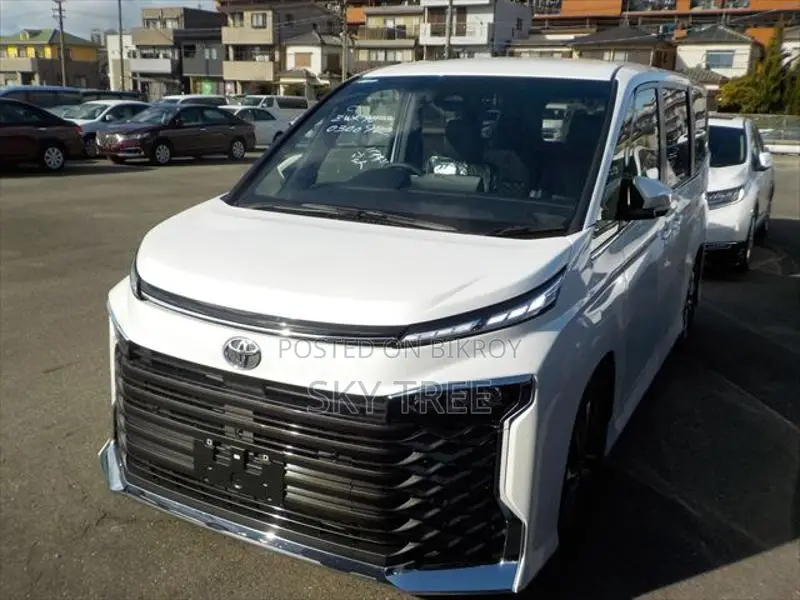 Toyota Voxy Sz Package 2022