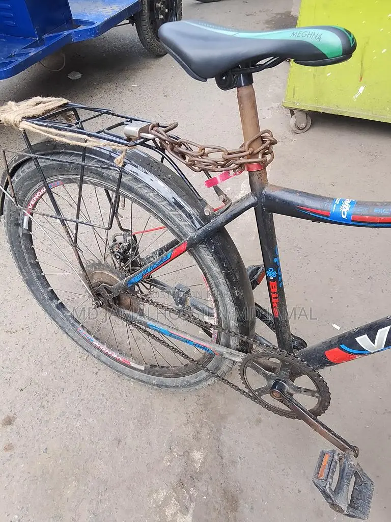 Venom bicycle in perfect running condition for sale