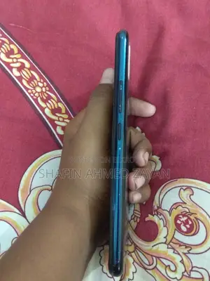 Vivo Y17 4GB RAM 64GB Storage (Used)