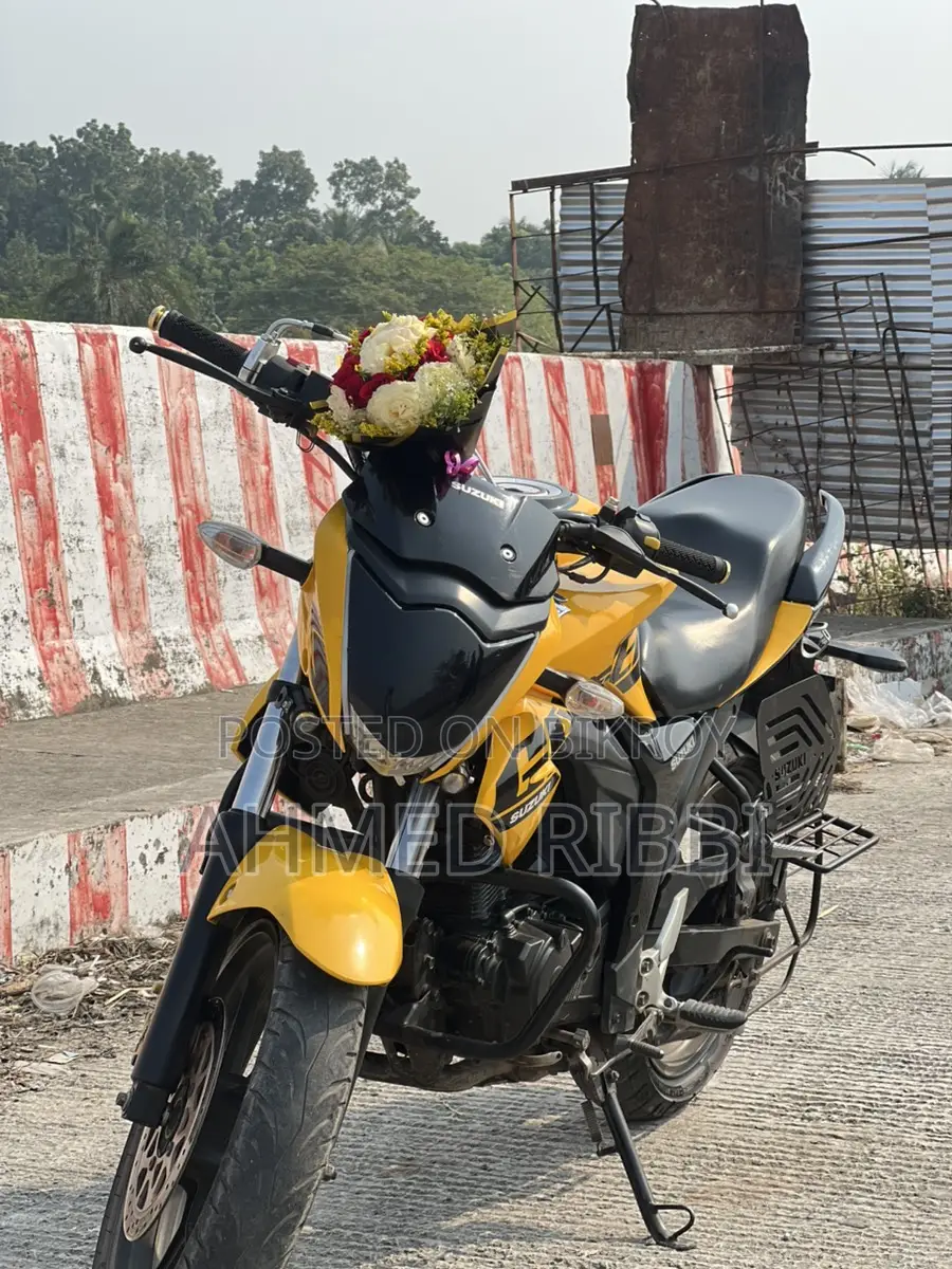 Suzuki Gixxer Monotone . 2023