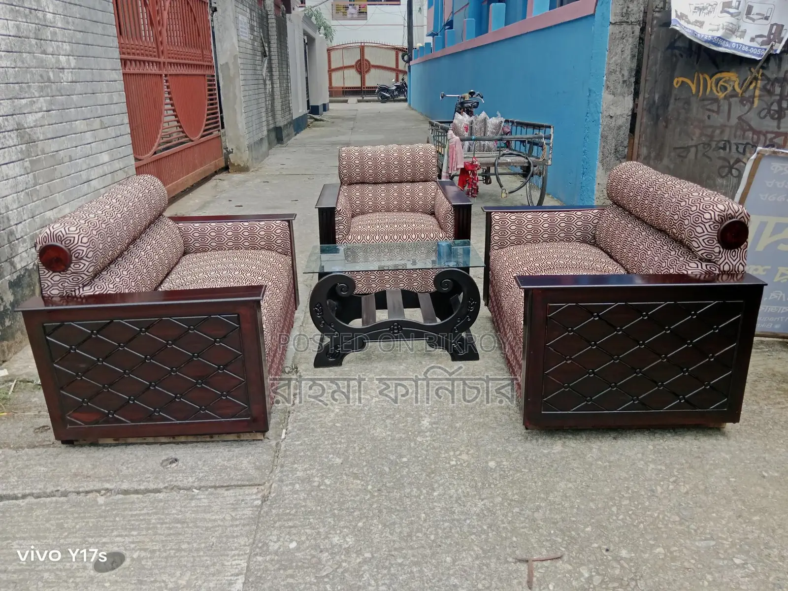 New Fullbox Sofa Set With Flower Center Table