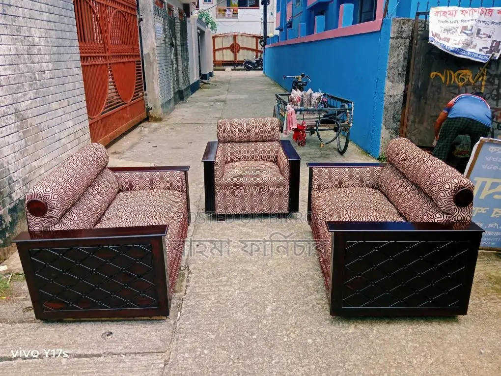 New Fullbox Sofa Set With Flower Center Table