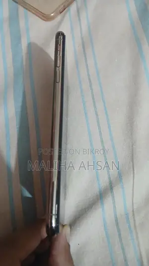 Apple iPhone XS ,. (Used)