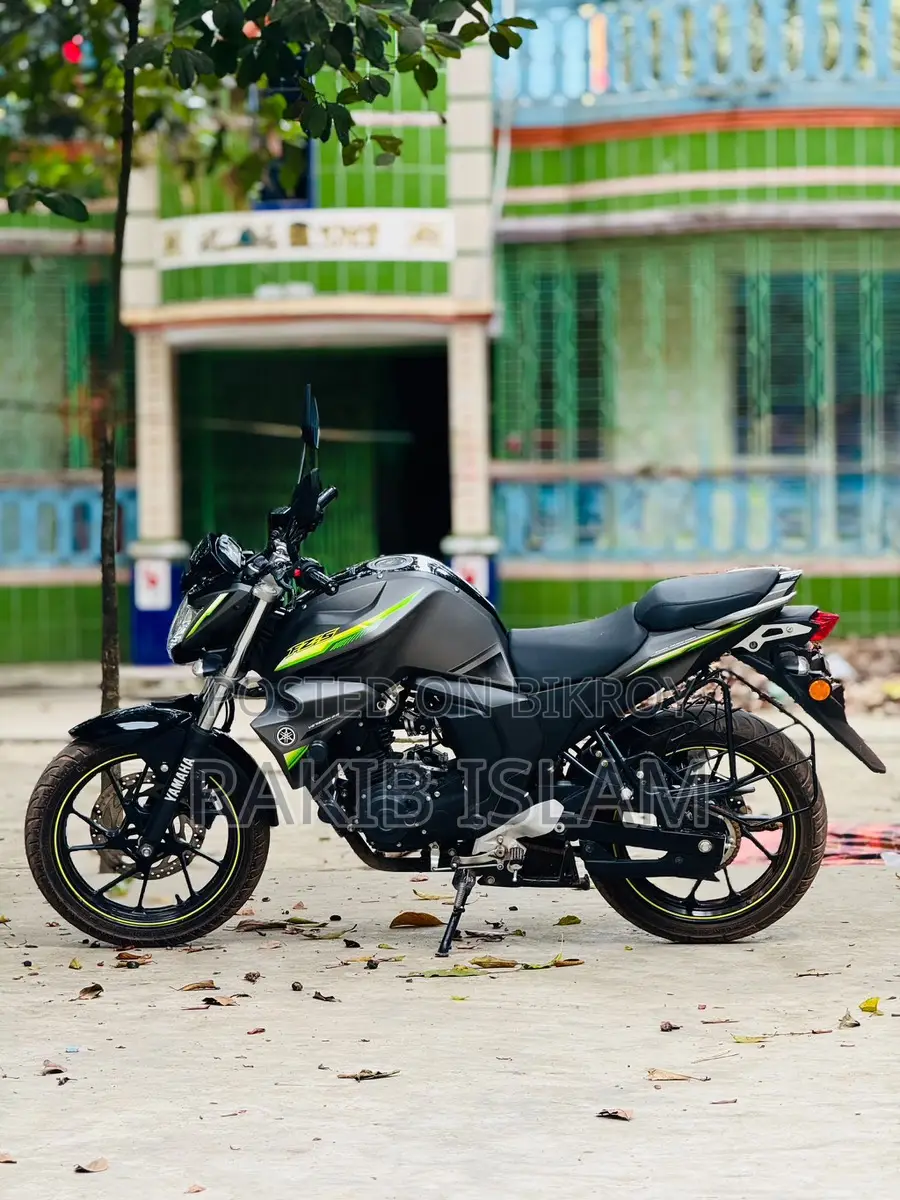 Yamaha FZs V2 2025