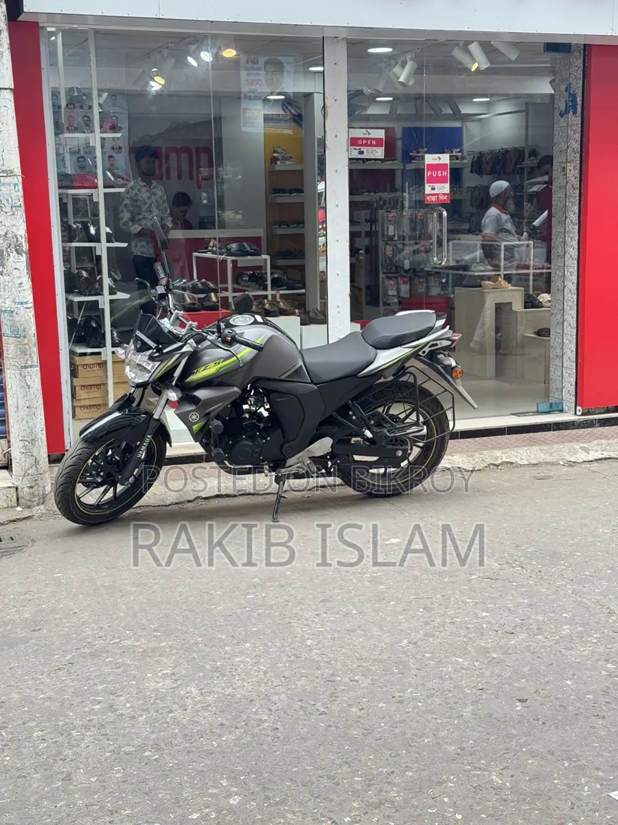 Yamaha FZs V2 2025