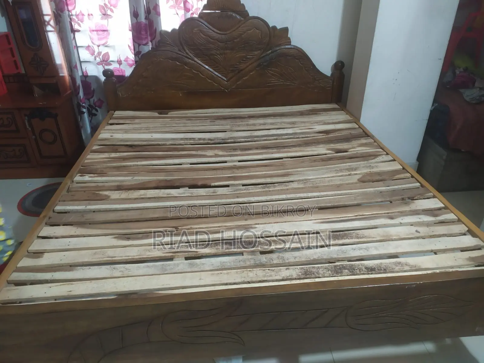 বিছানা বিক্রয় হবে