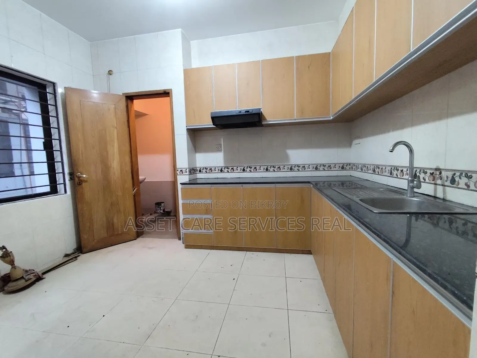 3-Bed Semi-Furnished Apartment for Rent in Baridhara Diplomatic Zone
