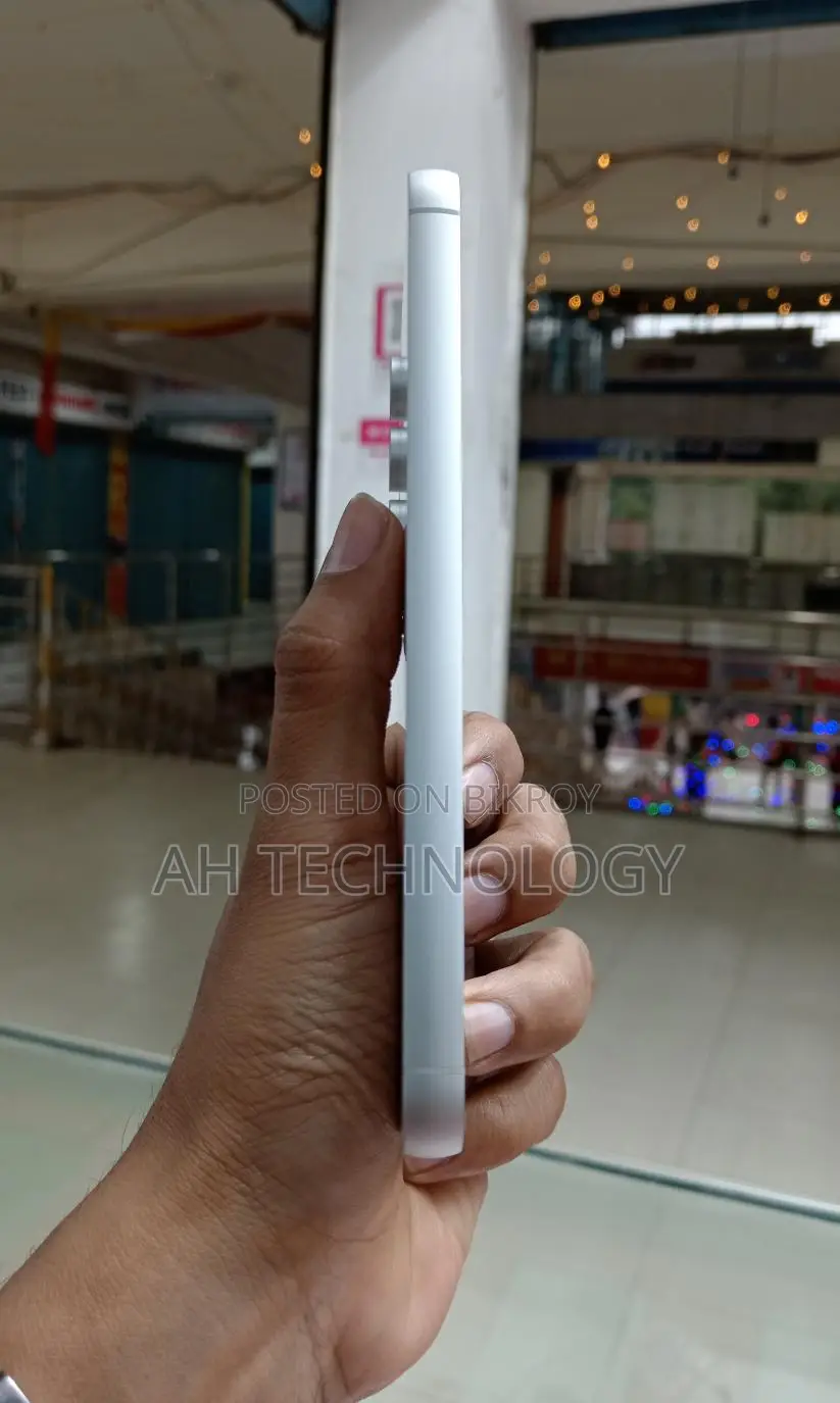 Samsung Galaxy S23 FE (256 GB variant) (Used)