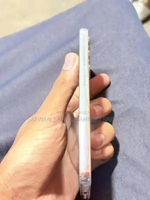 Samsung Galaxy S23 . (Used)