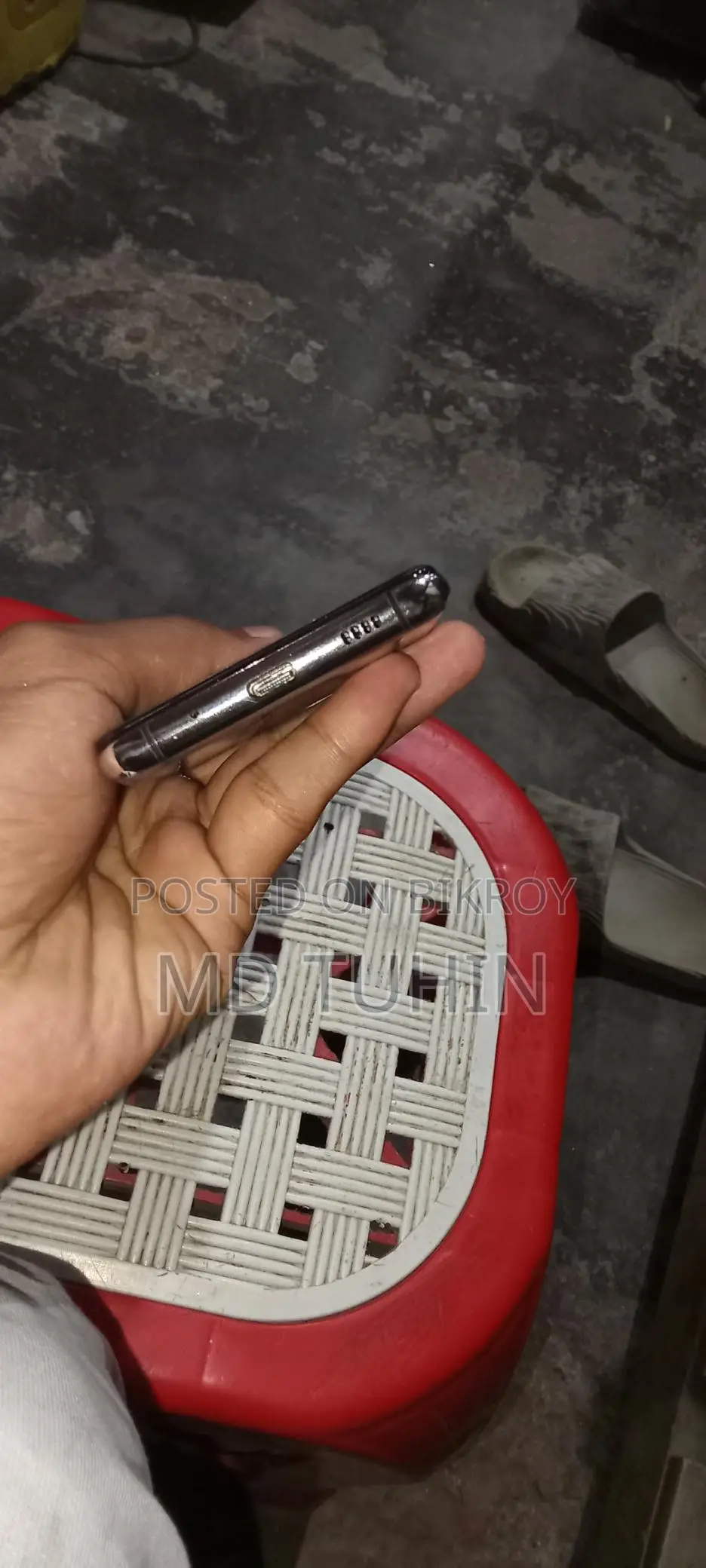Samsung Galaxy S20 (Used)