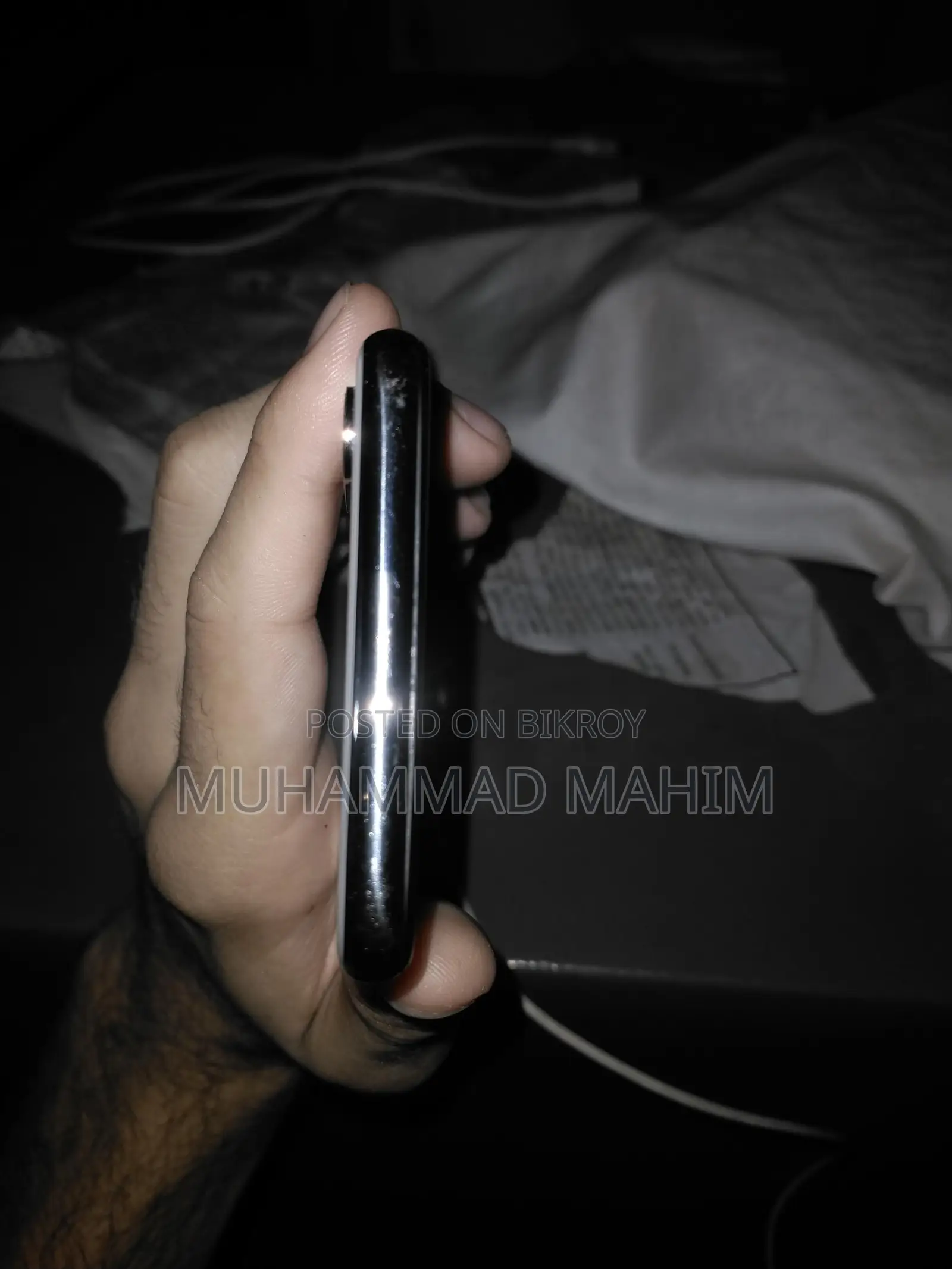 Apple iPhone X (Used)