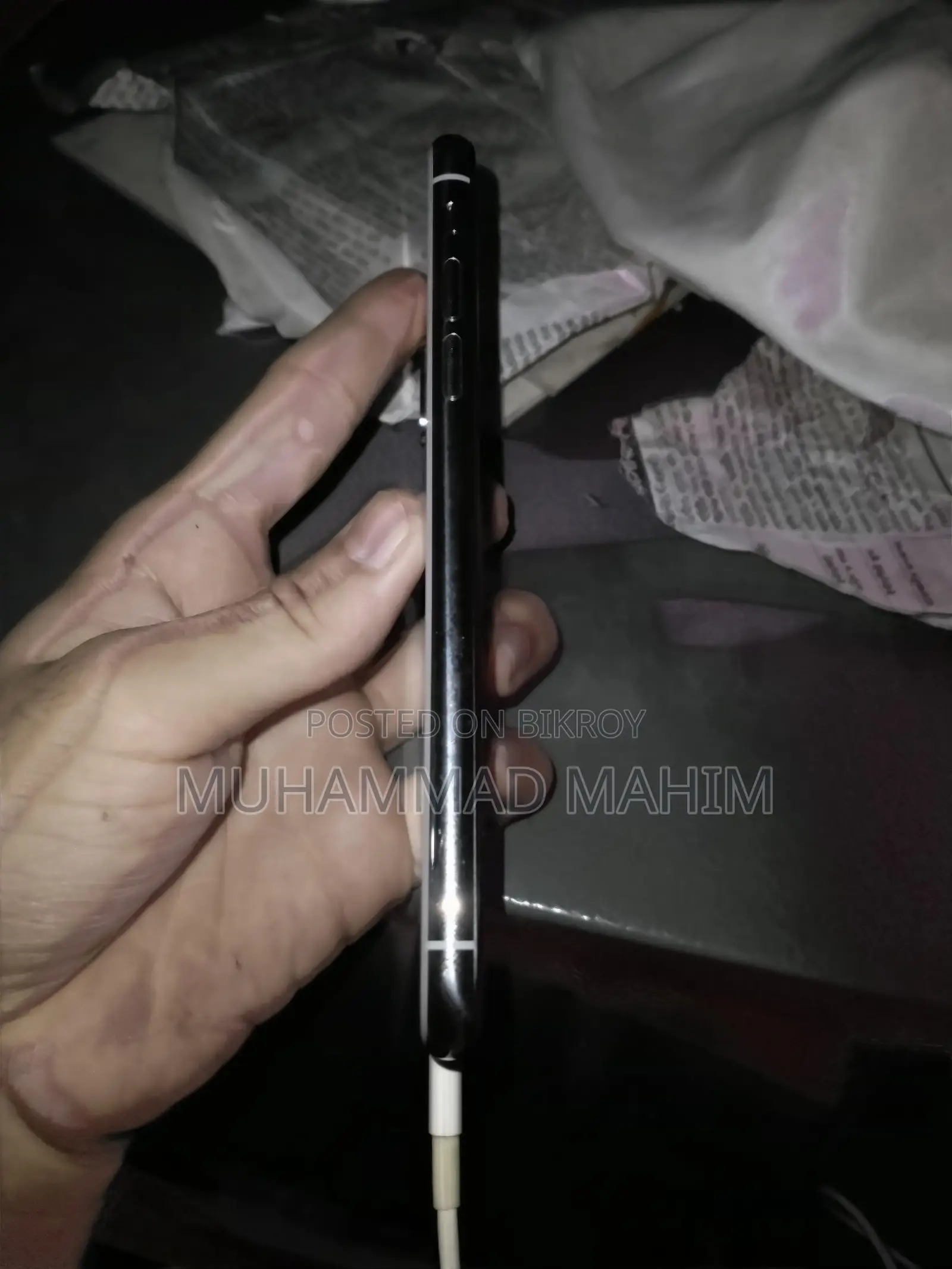 Apple iPhone X (Used)