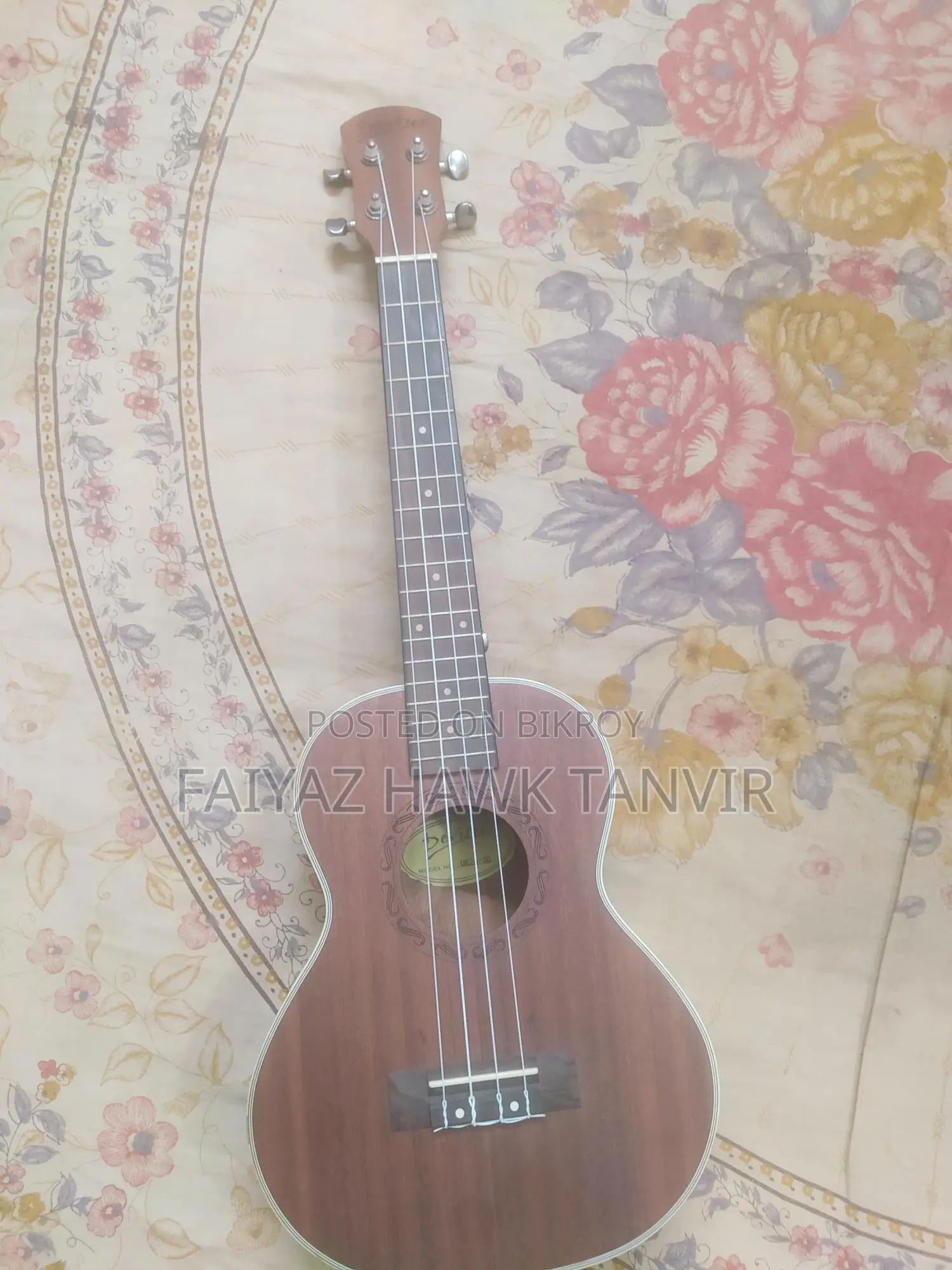 Deviser Ukulele