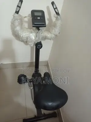 Selling this exercise machine.