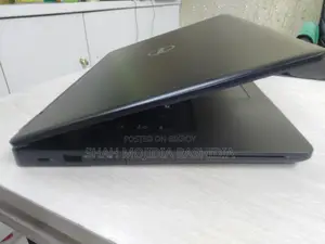 Dell latitude Core i5 8th generation 6hours+++ battery backup