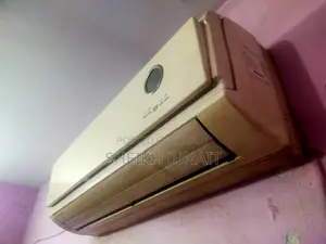 ১ টন গ্রি এসি ফ্রেশ কন্ডিশন