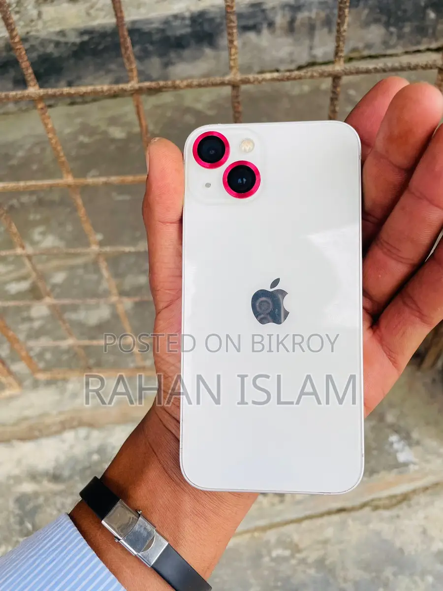 Apple iPhone 13 (Used)