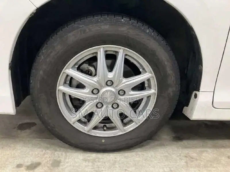 Toyota Noah X Pearl 4 Point 2021