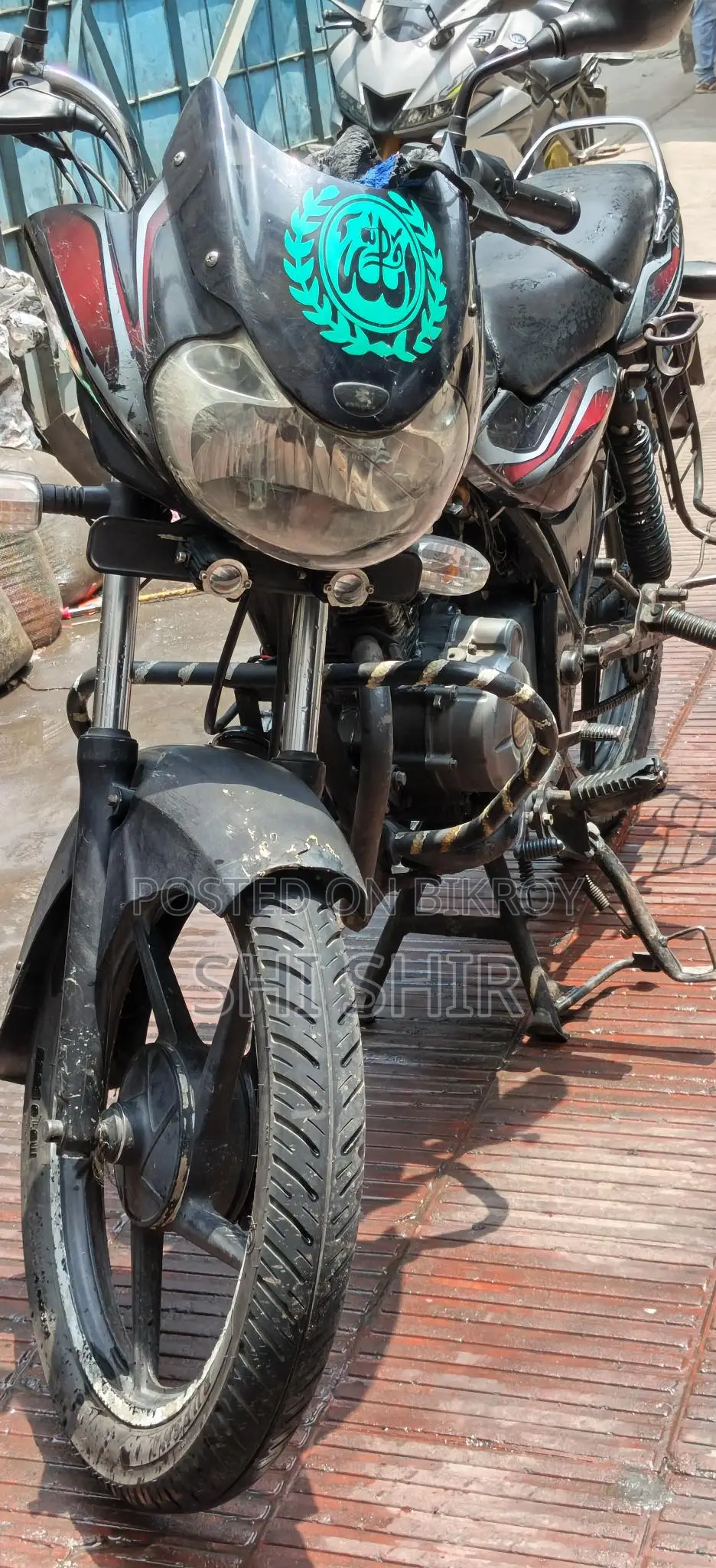 Bajaj Discover 100 . 2014