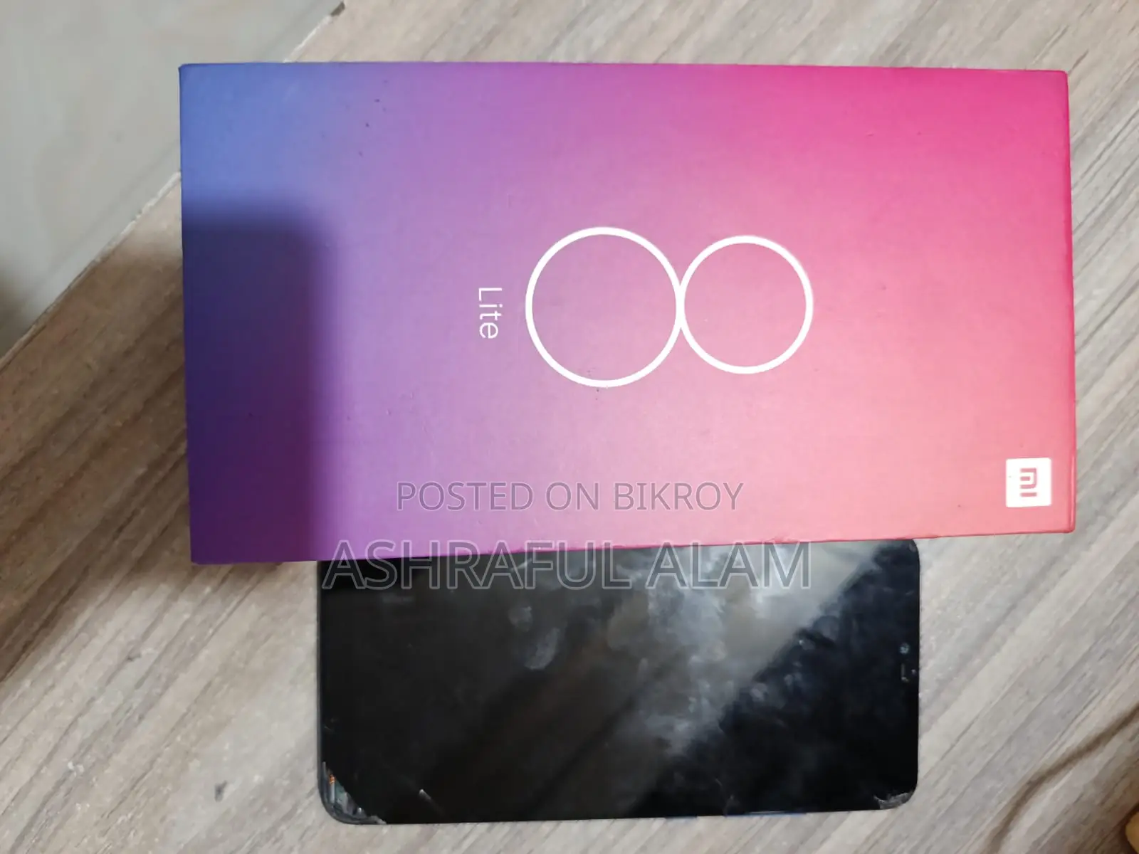 Xiaomi Mi 8 Lite (Used)