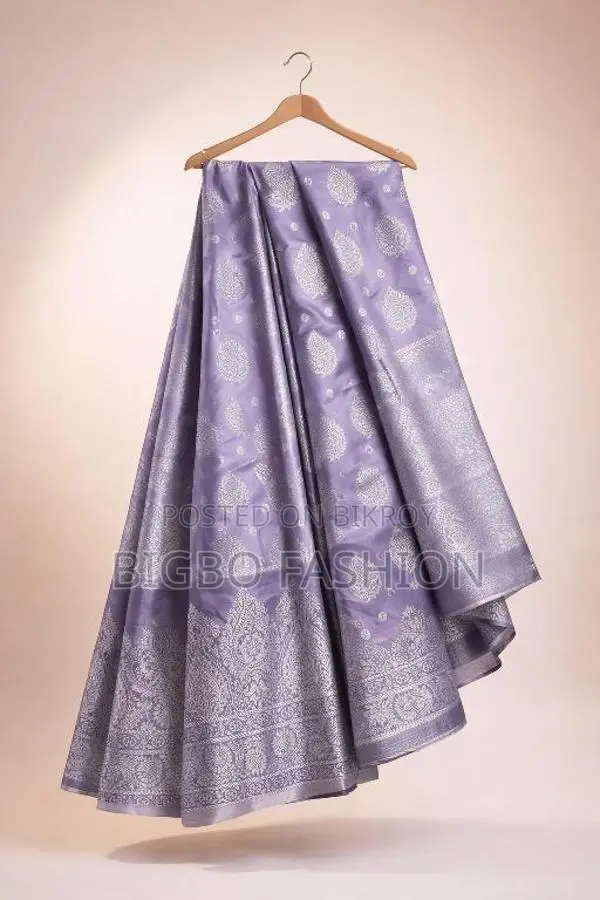 Exquisite Lavender Pure Katan Silk Banarasi Saree