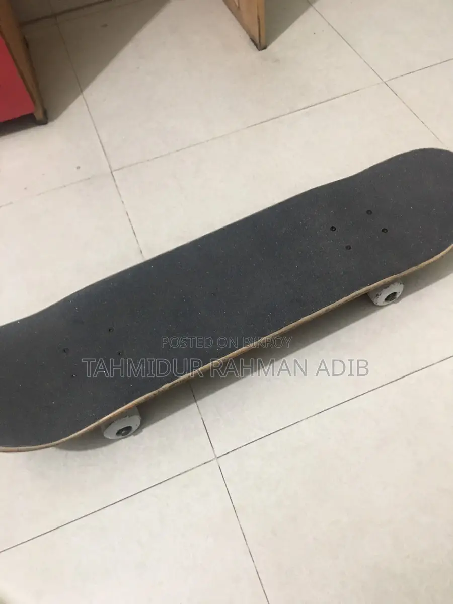 Punete Canadian Maple 8 Inch Skateboard Used