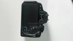 Canon 700d DSLR Camera