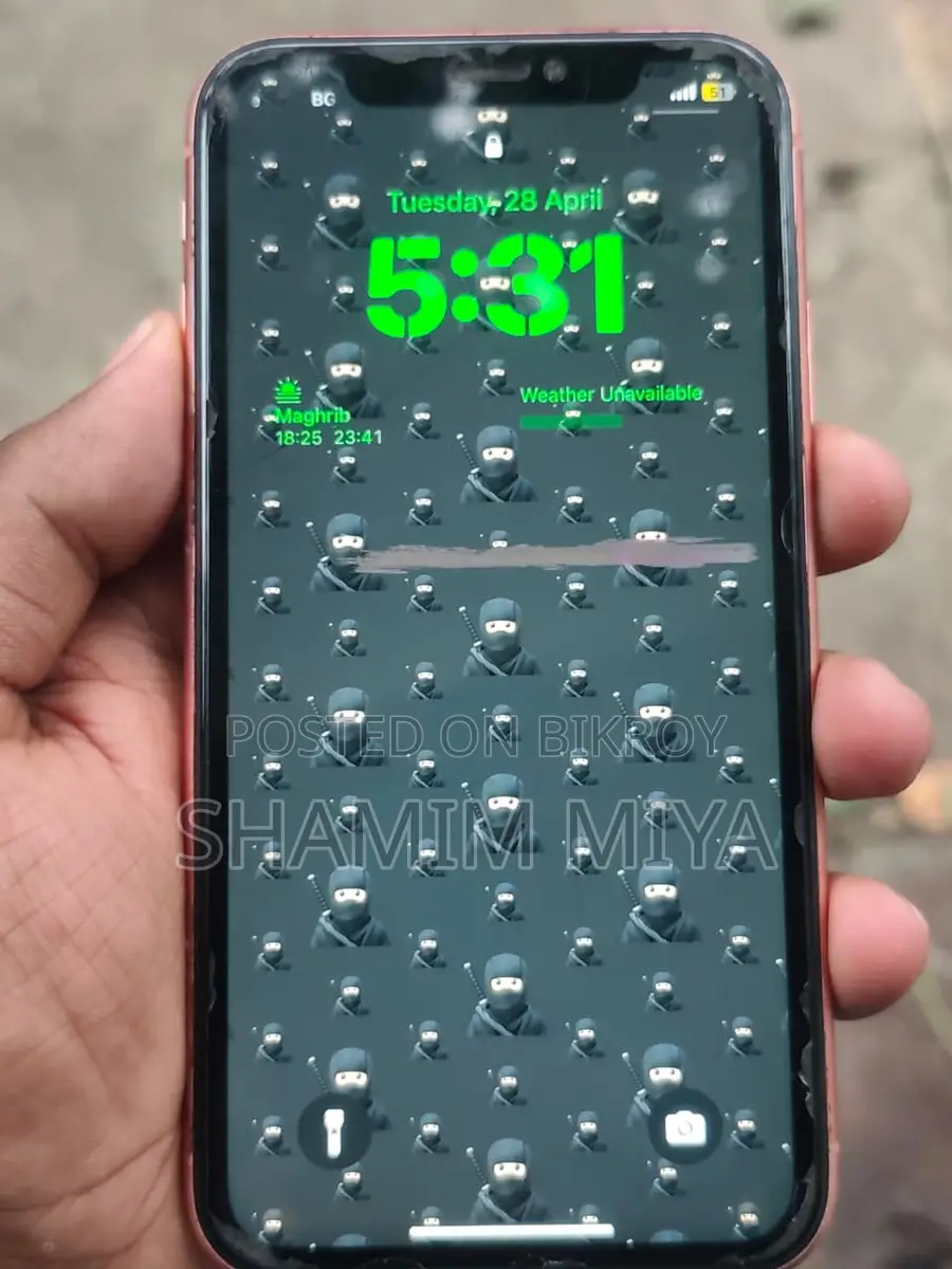 Apple iPhone XR (Used)