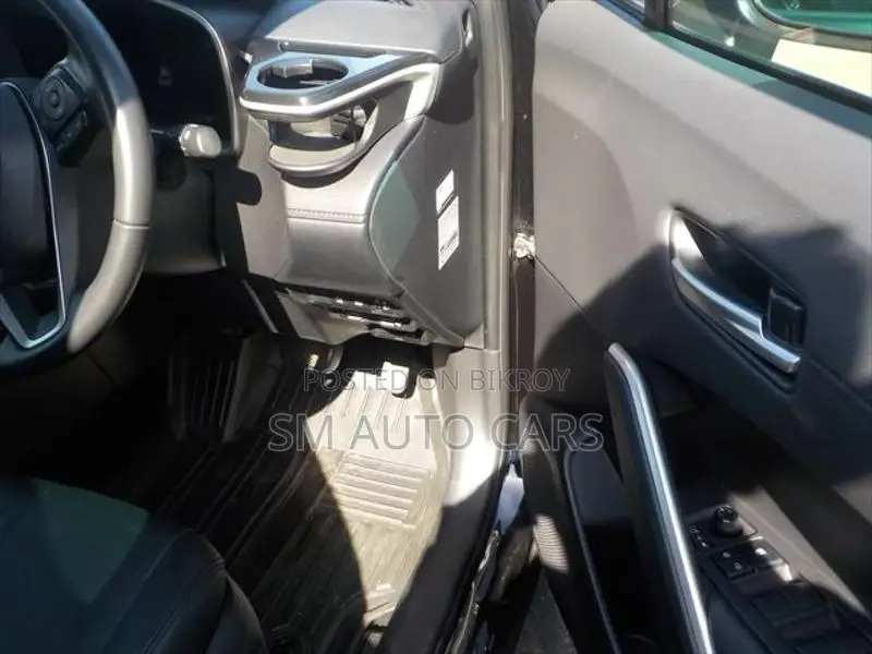 Toyota Corolla Cross Z Black Full Option 2023
