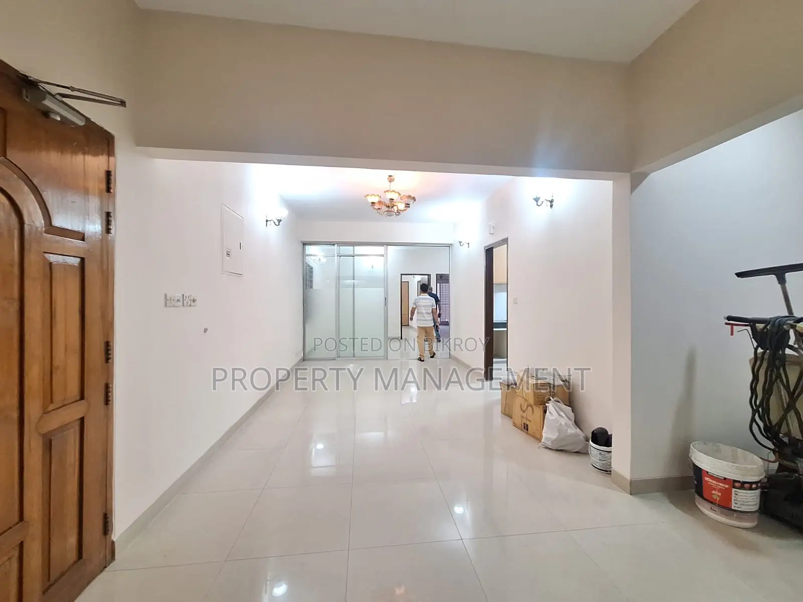 2400Sqft Lake View Apartment Rent 3Bed 3Bath Gulshan2 Nice