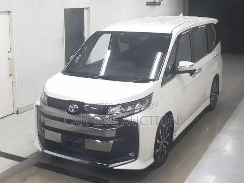 Toyota Noah hybrid S Z 2022