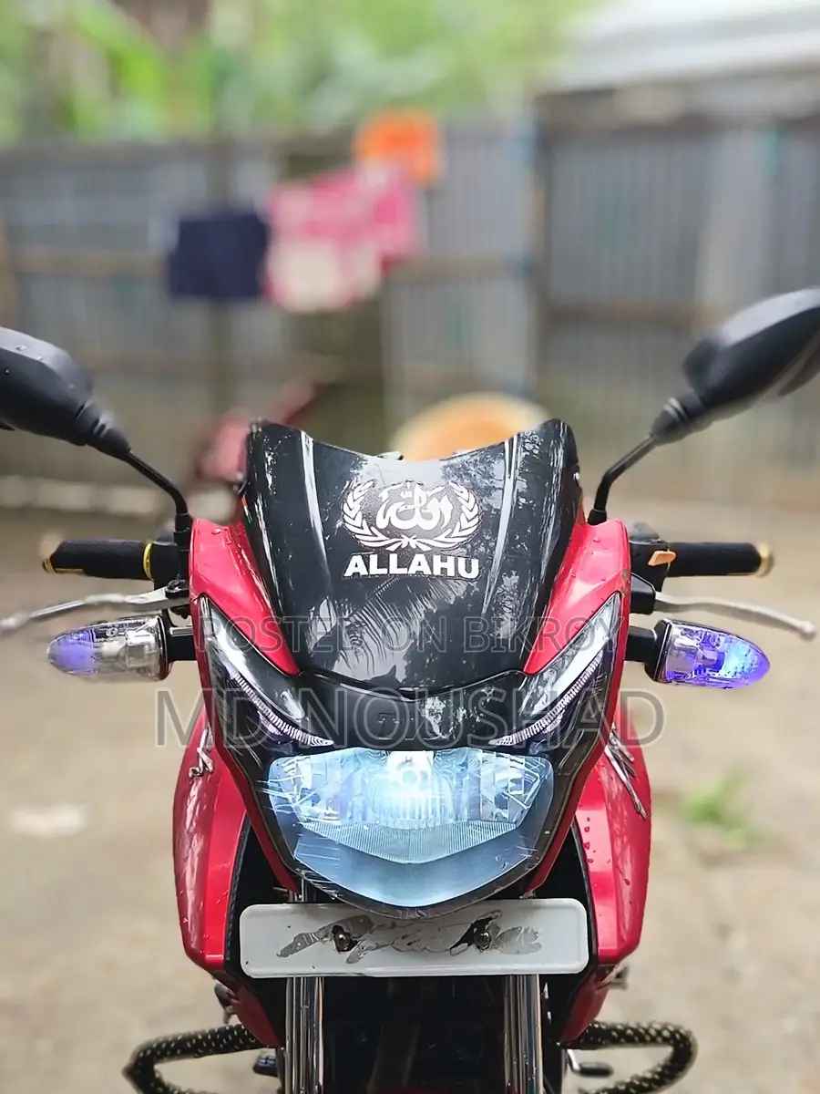 TVS Apache RTR 160 . 2018