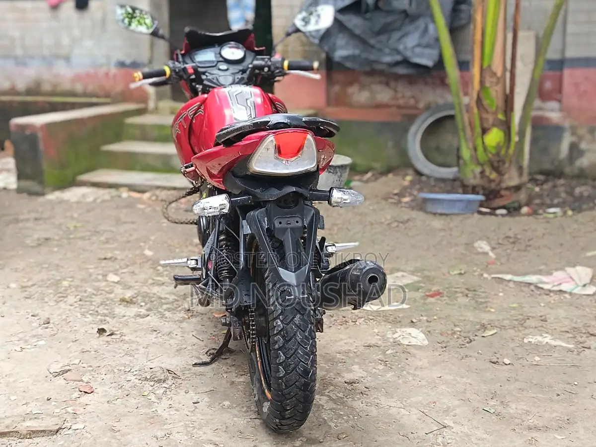 TVS Apache RTR 160 . 2018