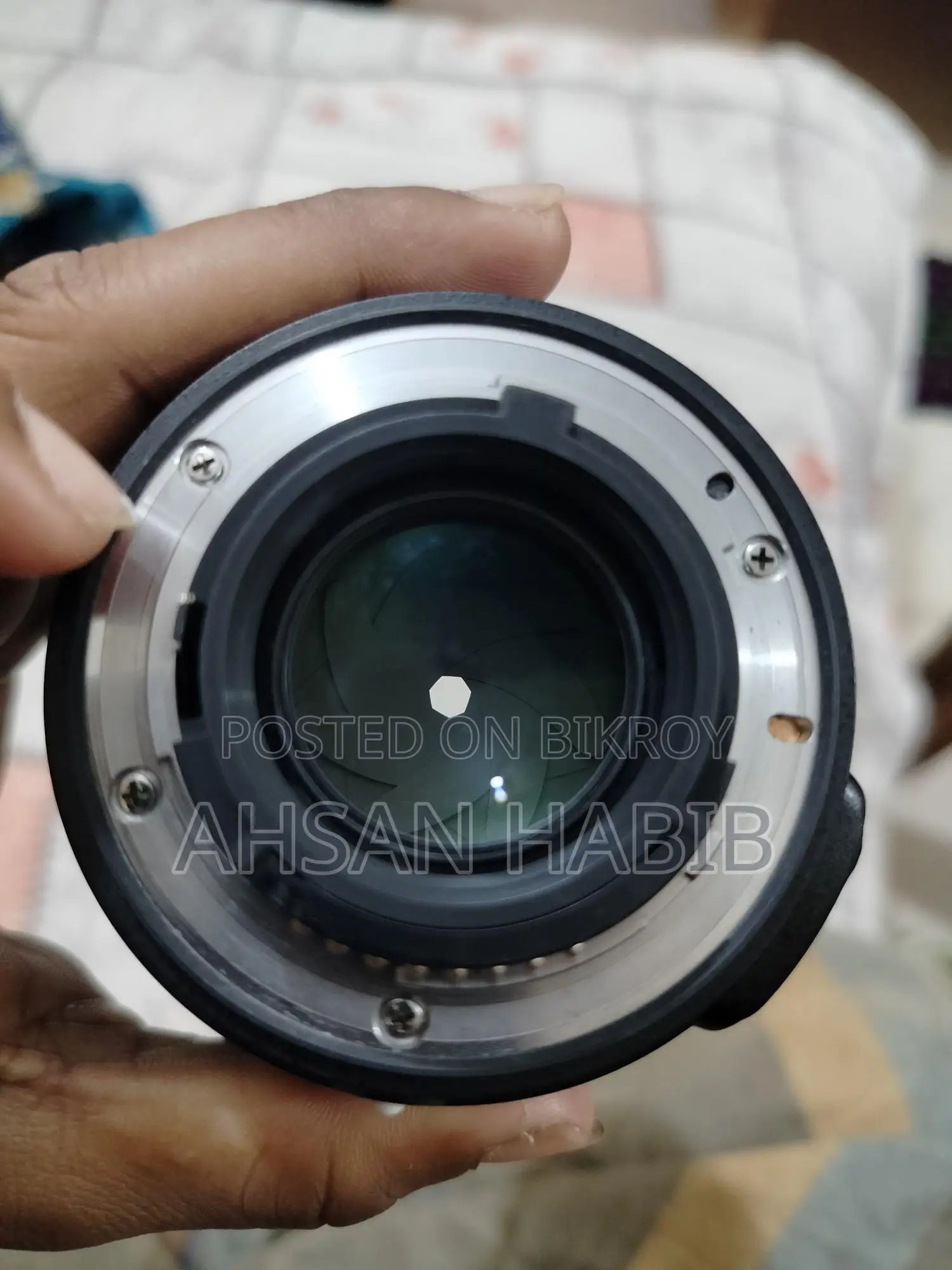 NIKKOR 50mm prime lens f/1.8G