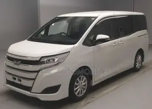 Toyota Noah G edition Hybrid 2021