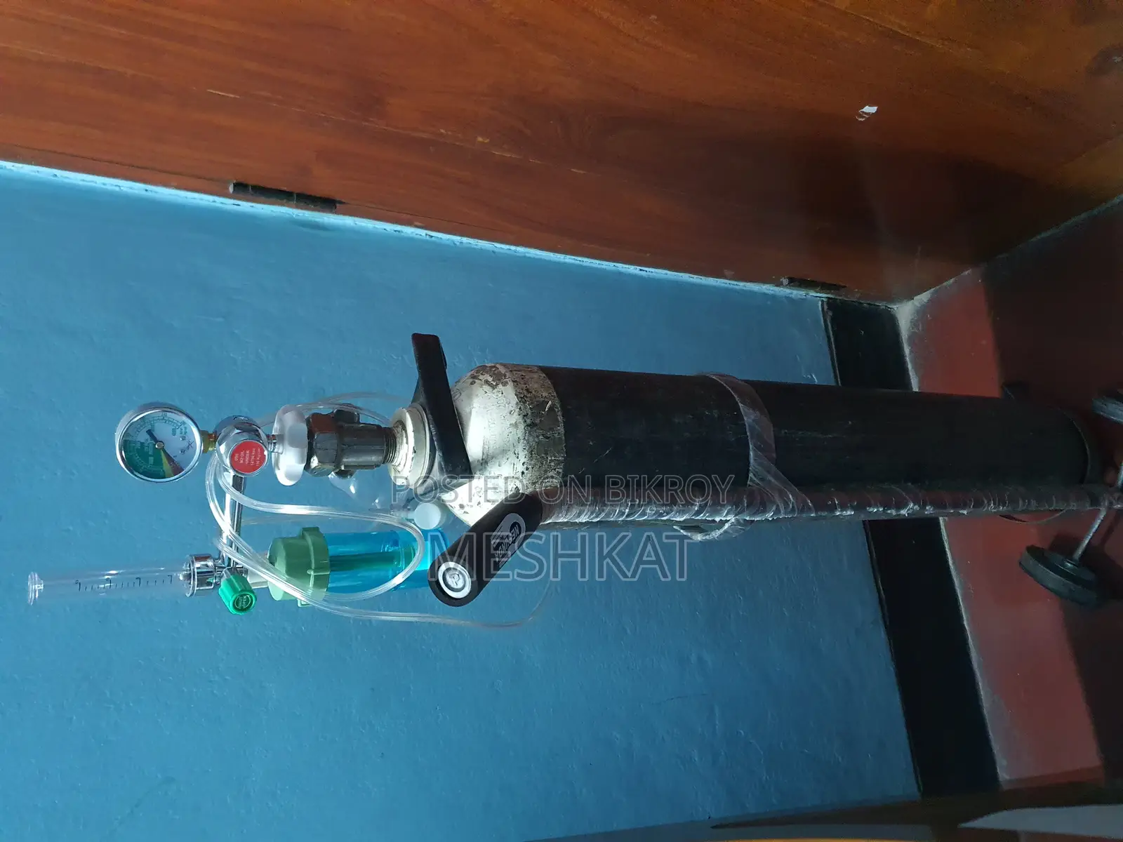 Oxygen Cylinder 25kg and Mask