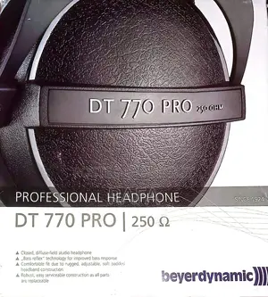 Beyerdynamic DT 770 Pro | 250 Ω Gift Sale