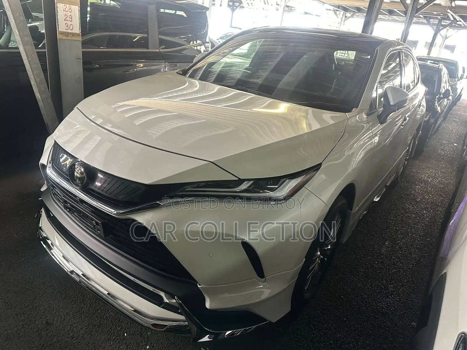 Toyota Harrier Z LEATHER PEARL 2022