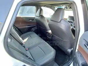Toyota Harrier Z LEATHER PEARL 2022