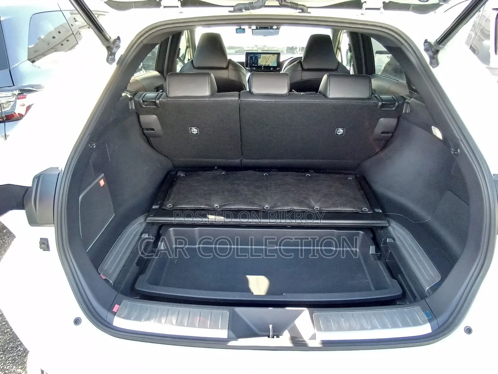Toyota Harrier Z LEATHER PEARL 2022