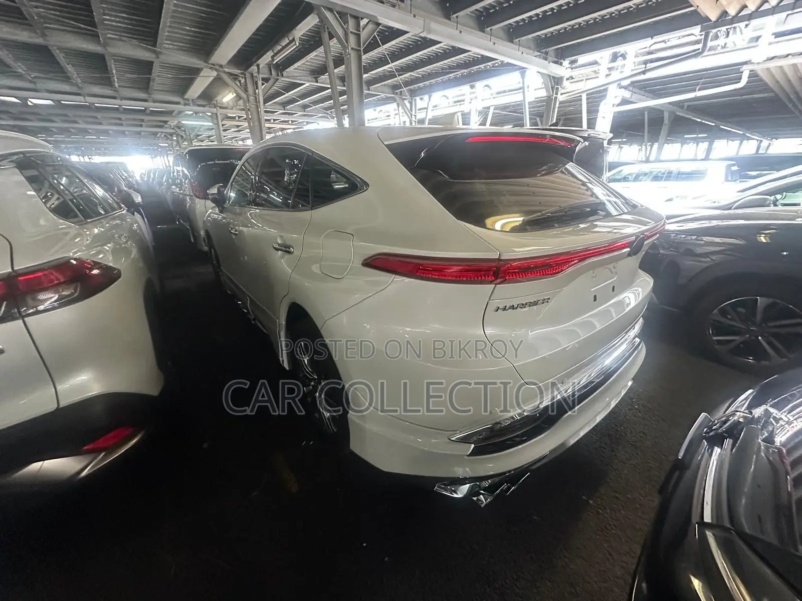 Toyota Harrier Z LEATHER PEARL 2022
