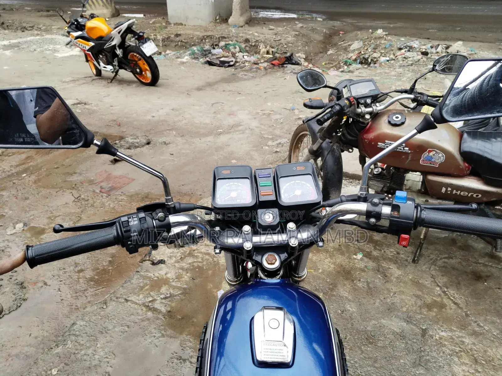 Yamaha 1999 Blue
