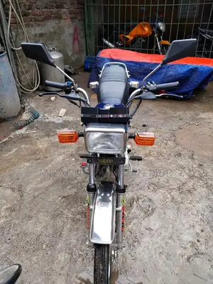 Yamaha 1999 Blue