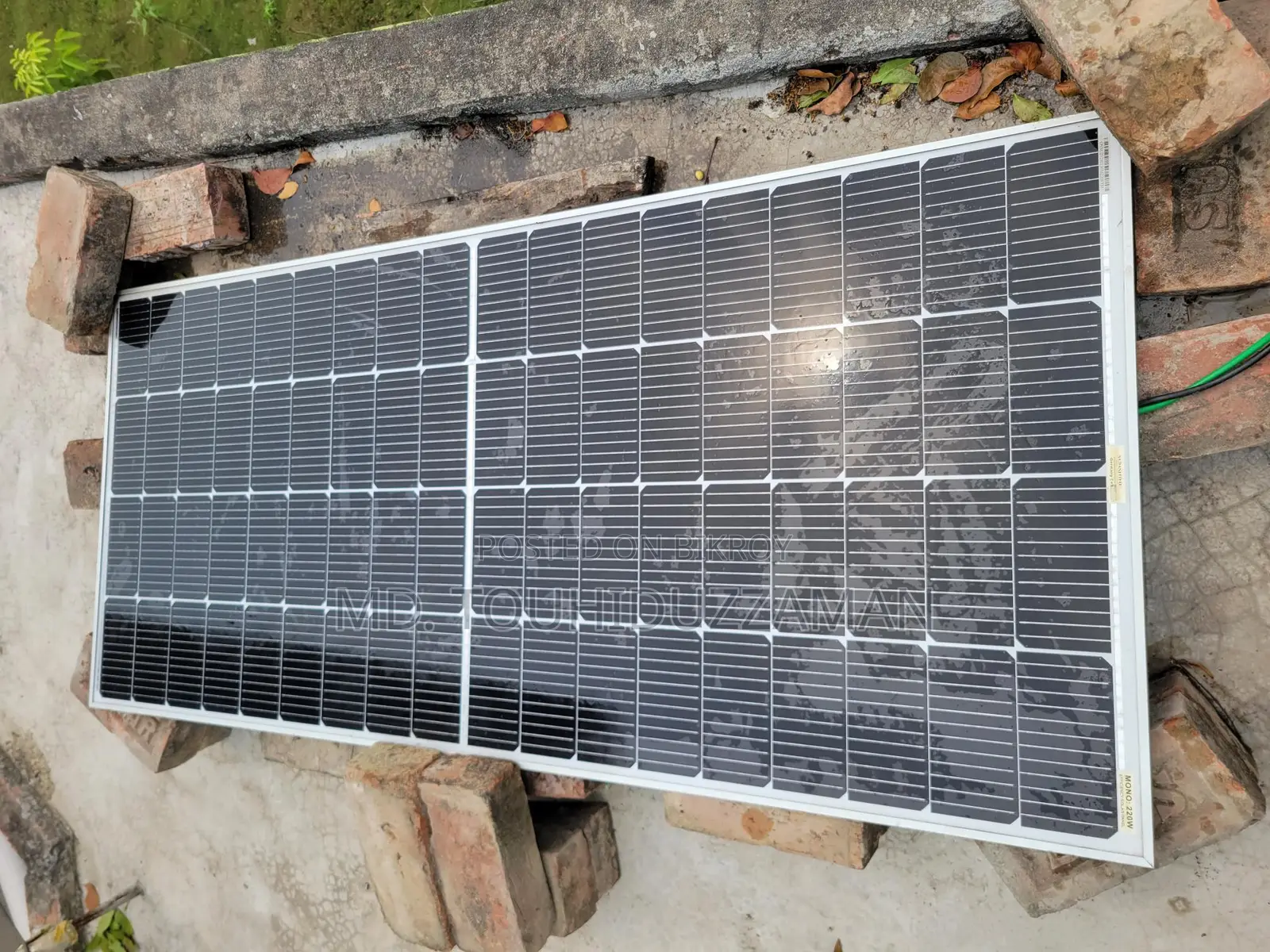 220w Solar panel mono half cut