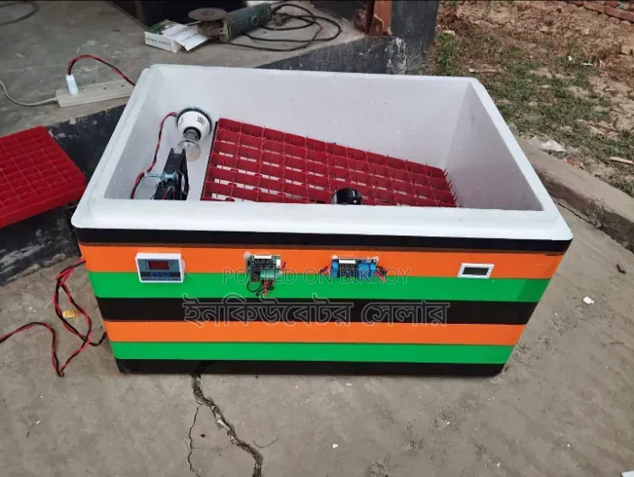 Egg Incubator Machine