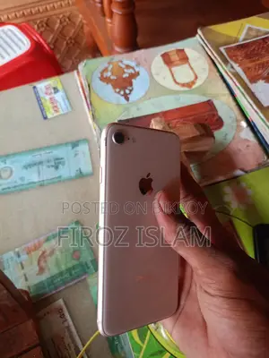 Apple iPhone 8 (Used)