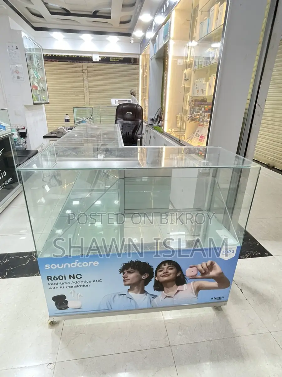Glass Counter