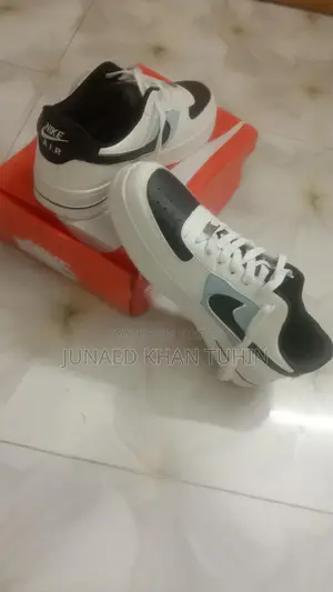 Nike Oream গ্রেড স্নিকার্স