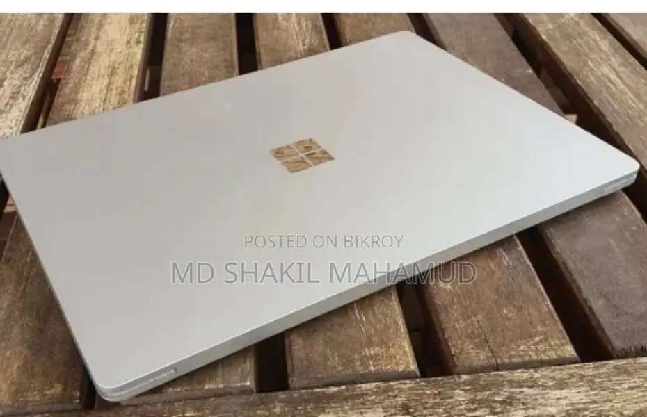 Microsoft Surface Laptop 1st